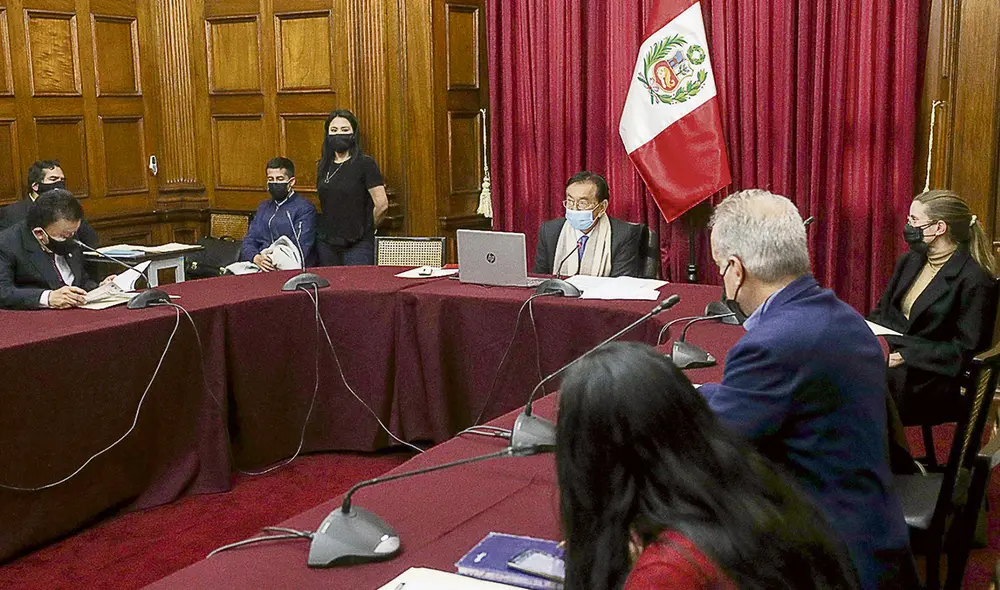 Celeridad. Aprobación del plan de trabajo con debilidades les tomó apenas 35 minutos. Foto: difusión