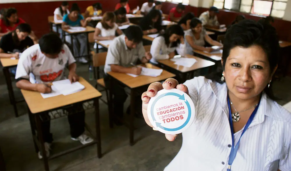 Preocupante. Un funcionario del Minedu ordenó quitar preguntas. Esto sería un grave retroceso y un golpe a la meritocracia. Foto: difusión Preocupante. Un funcionario del Minedu ordenó quitar preguntas. Esto sería un grave retroceso y un golpe a la meritocracia. Foto: difusión