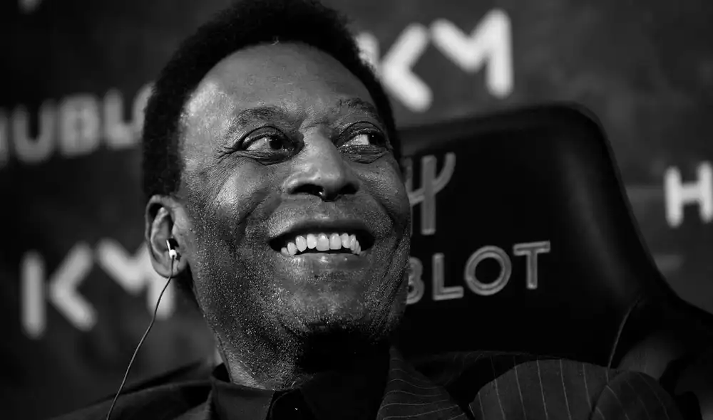 Edson Arantes do Nascimento fue una de las mayores figuras en la historia del fútbol, con 3 mundiales en su haber. Foto: composición/AFP Edson Arantes do Nascimento fue una de las mayores figuras en la historia del fútbol, con 3 mundiales en su haber. Foto: composición/AFP