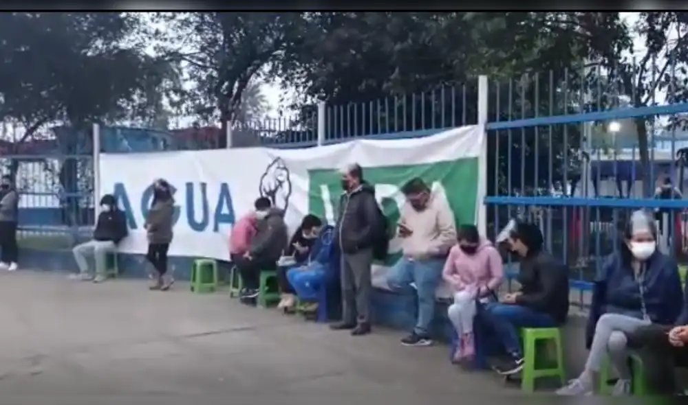 Ciudadanos instan a protegerse contra el coronavirus. Foto: RPP/captura