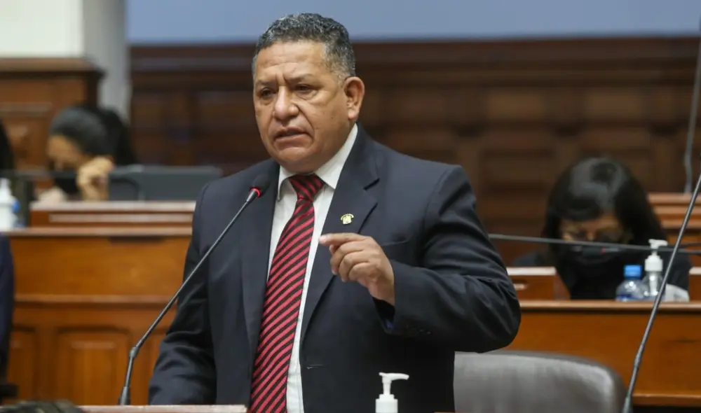 Esdras Medina es congresista de Renovación Popular en representación de Arequipa. Foto: Congreso Esdras Medina es congresista de Renovación Popular en representación de Arequipa. Foto: Congreso