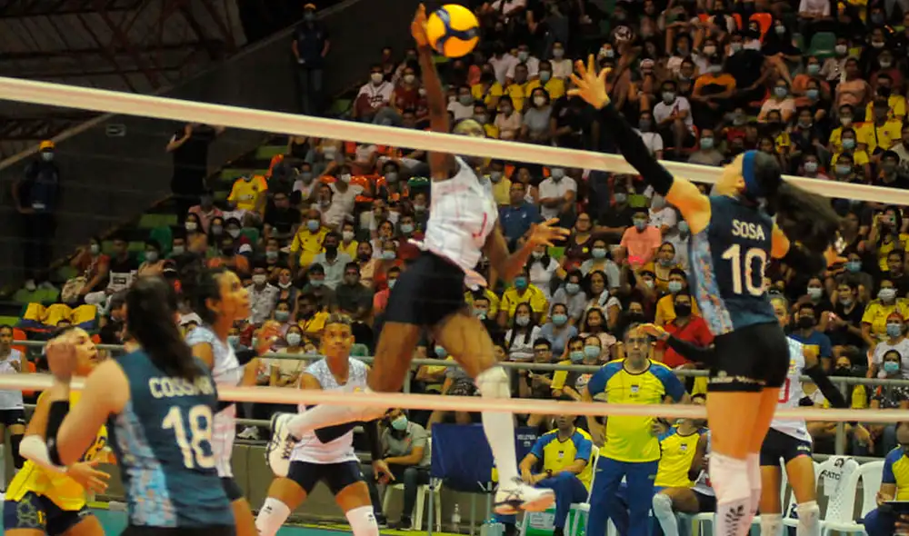Colombia vence a Argentina en el sudamericano de vóley y complica a Perú. Foto: Twitter Colombia vence a Argentina en el sudamericano de vóley y complica a Perú. Foto: Twitter