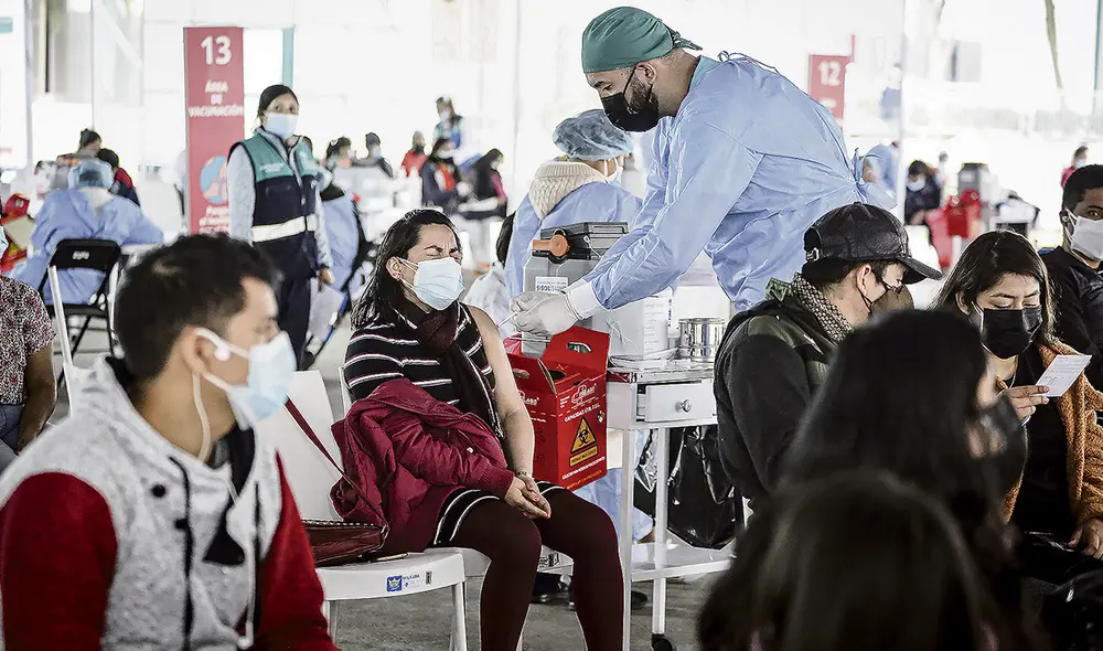 Vacuna. El objetivo del VacunaFest que termina hoy es lograr la protección completa de casi 3,5 millones de personas. La otra semana se incluirá a otro grupo. Foto: John Reyes/La República