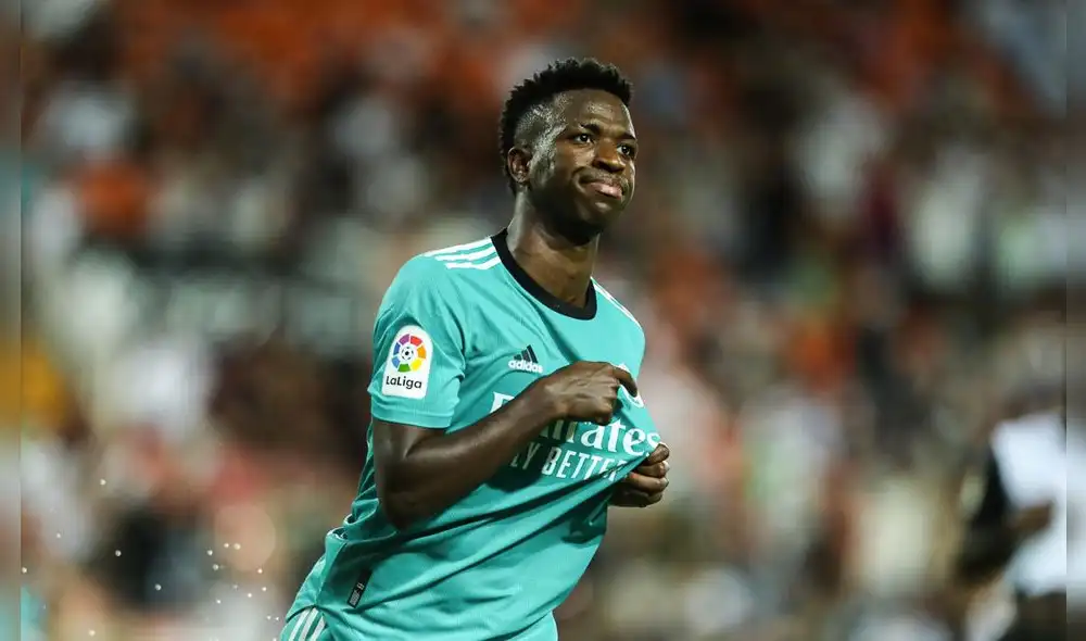 La dupla Benzema-Vinicius fue determinante para voltear el partido 2-1 ante Valencia. Foto: ESPN