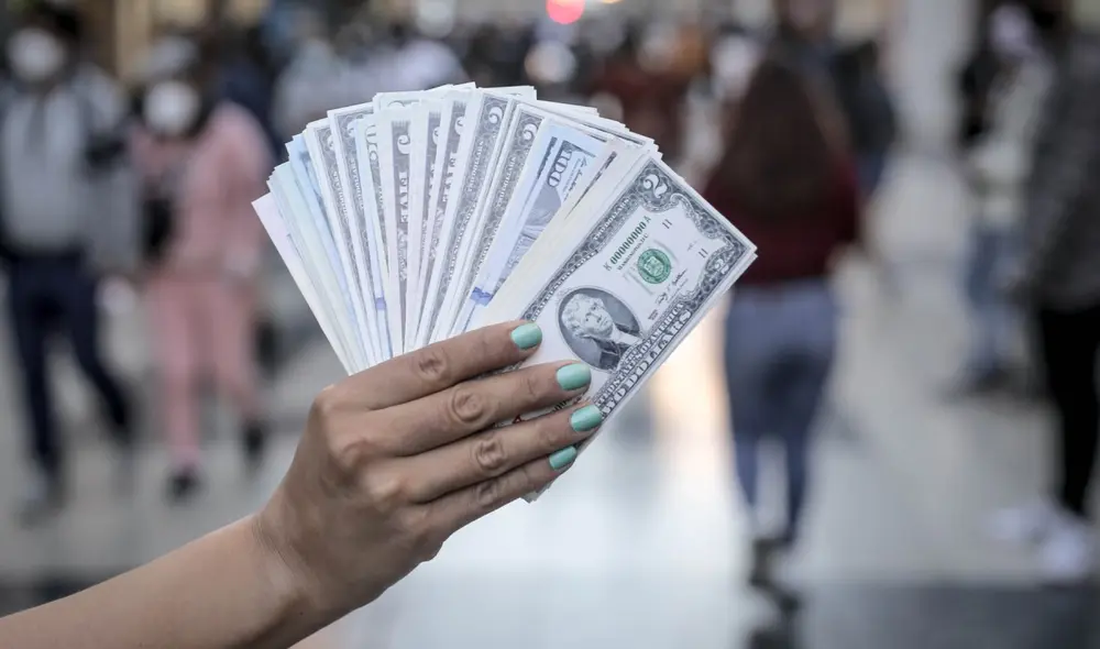 ¿A cuánto está el dólar hoy? tipo de cambio este martes 21 de septiembre. Foto: La República