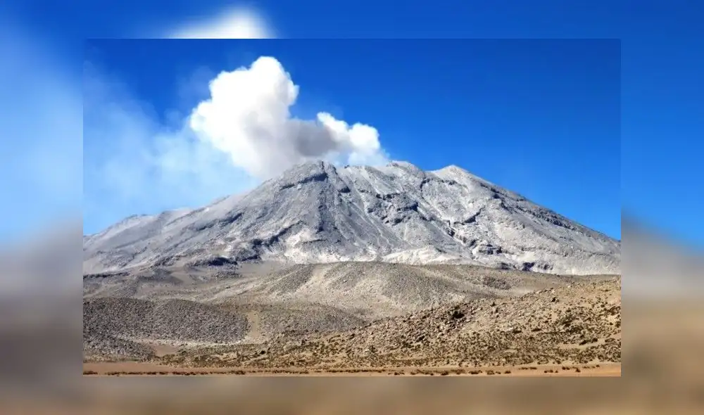 El volcán Ubinas es considerado como el más activo del sur de Perú. Foto: Andina
