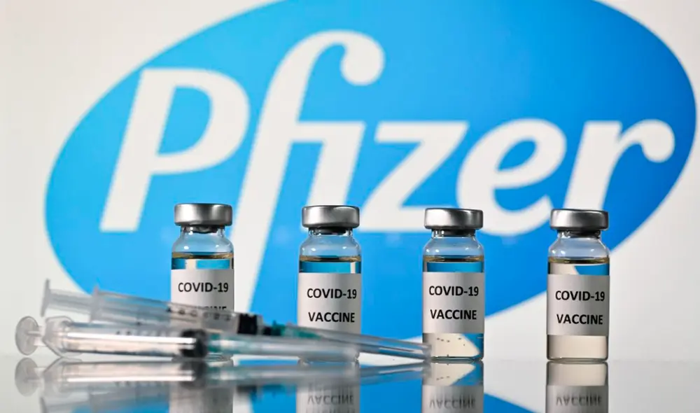 “Por cada inyección que hemos administrado en este país hoy, ahora estamos donando tres inyecciones a otros países”, expresó una funcionaria estadounidense. Foto: AFP