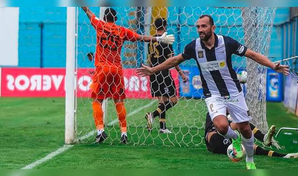 Hernán Barcos es el goleador de los blanquiazules. Foto: EFE Hernán Barcos es el goleador de los blanquiazules. Foto: EFE