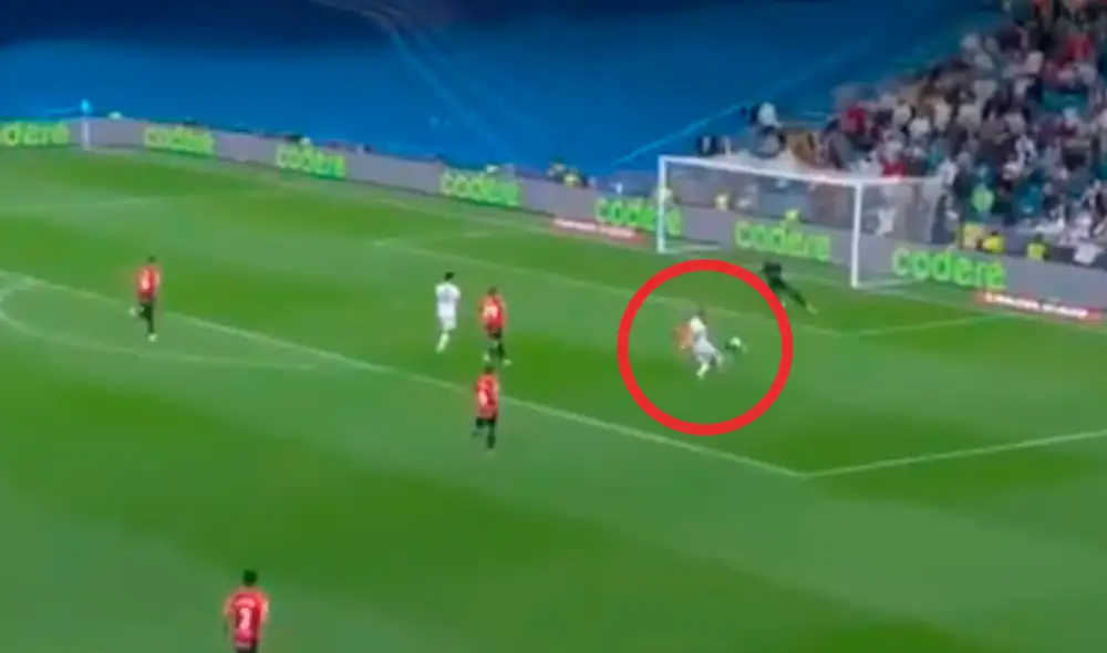 Benzema con este tanto suma seis goles en cinco partidos en este inicio de la liga española Foto: captura Directv Sports