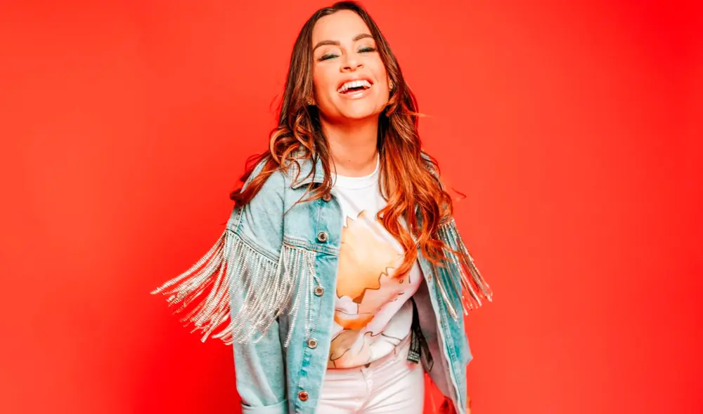 La conductora de televisión cuenta con un bachiller en Ciencias de la Comunicación por la Universidad de Lima. Foto: Instagram