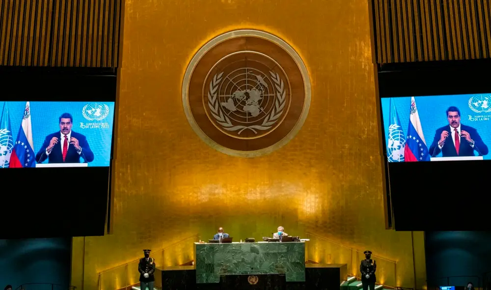 Maduro recordó que este año han “instalado varias mesas de diálogo” con sectores empresariales, gremiales, sociales y “con todos los sectores políticos”. Foto: EFE Maduro recordó que este año han “instalado varias mesas de diálogo” con sectores empresariales, gremiales, sociales y “con todos los sectores políticos”. Foto: EFE