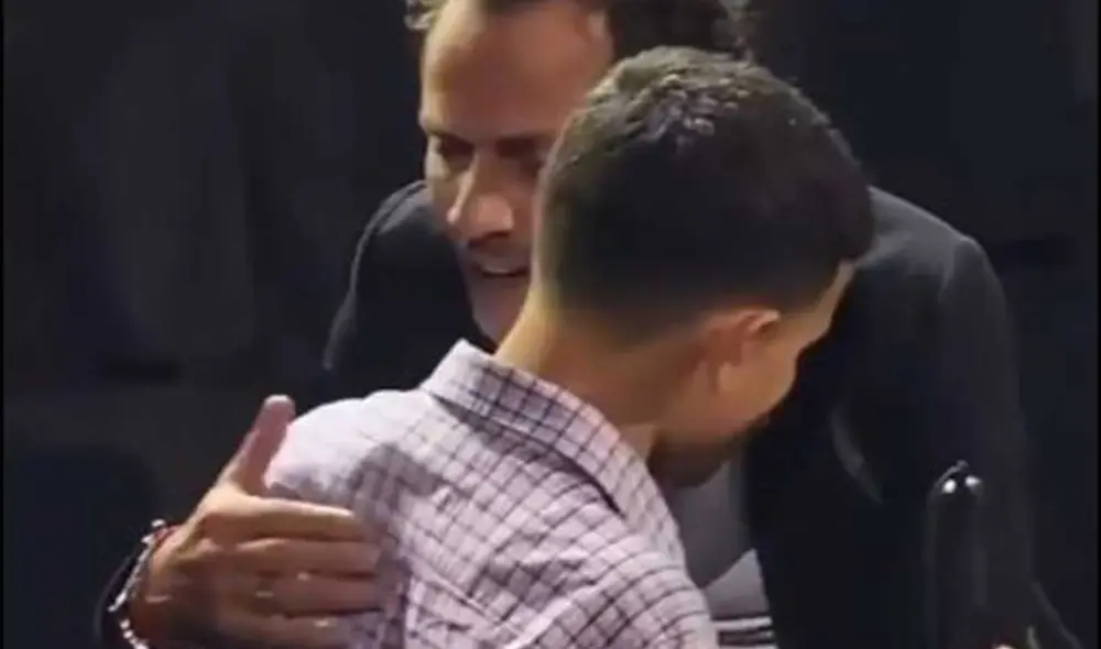 El éxito "Vivir la vida" es la canción favorita de Jonathan. Foto: Instagram/@lenguateve El éxito "Vivir la vida" es la canción favorita de Jonathan. Foto: Instagram/@lenguateve