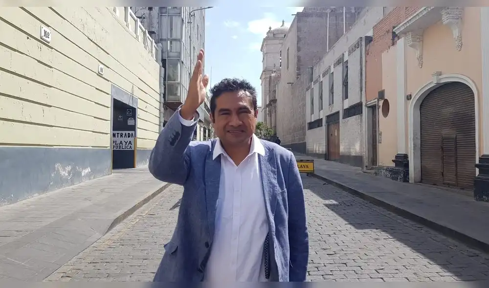 Rafael Velásquez sostuvo reunión con militantes de Acción Popular en Arequipa. Foto: La República