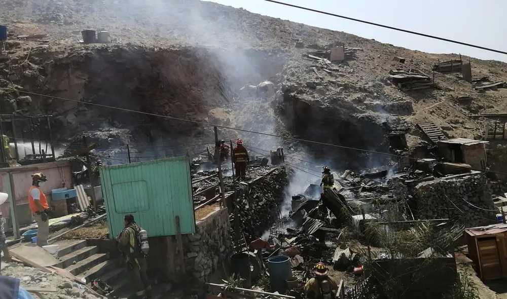 Solo la fachada de la vivienda quedó en pie tras incendio. Foto: Municipalidad de La Molina