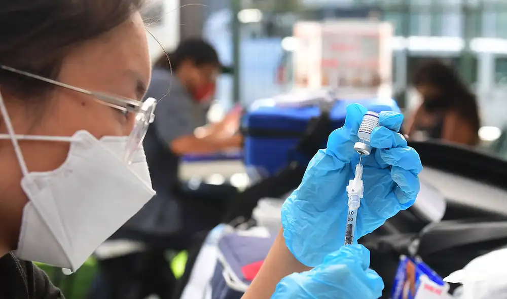 Estados Unidos es el país con mayor número de vacunas producidas contra la COVID-19. Foto: AFP Estados Unidos es el país con mayor número de vacunas producidas contra la COVID-19. Foto: AFP