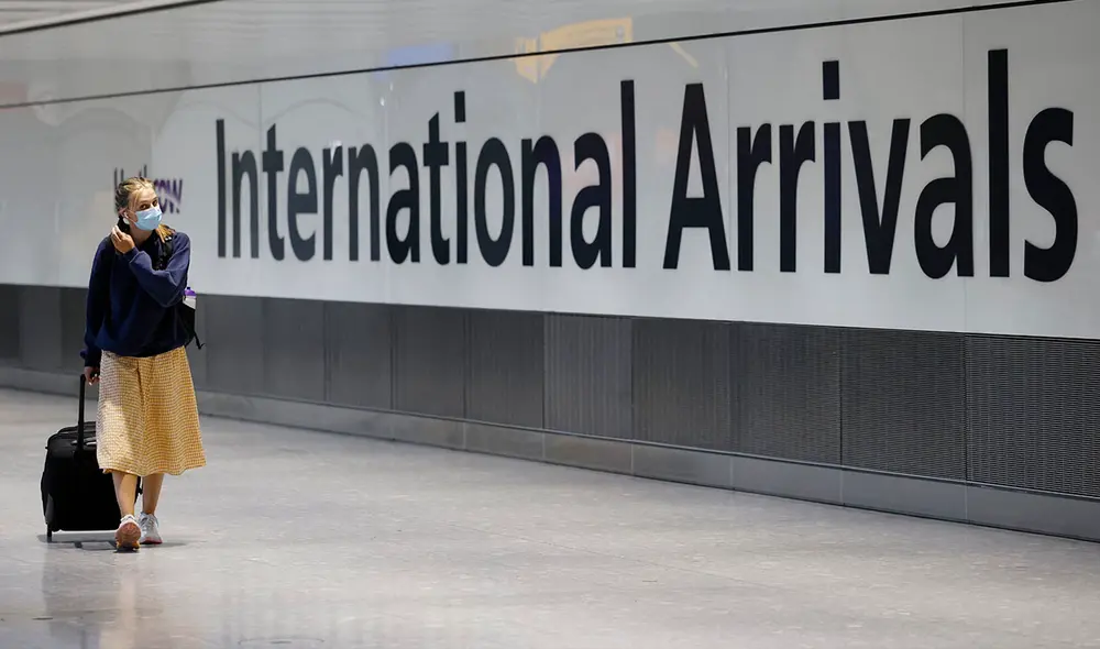 El no reconocimiento de las vacunas administradas en grandes partes del mundo por parte de Inglaterra ha provocado indignación y desconcierto en América Latina, África y el sur de Asia. Foto: AFP El no reconocimiento de las vacunas administradas en grandes partes del mundo por parte de Inglaterra ha provocado indignación y desconcierto en América Latina, África y el sur de Asia. Foto: AFP