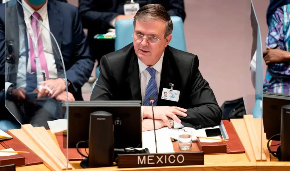 En representación del presidente mexicano, AMLO, el canciller Marcelo Ebrard sugirió eliminar las "medidas unilaterales" contra Cuba, en medio una crisis económica y sanitaria global. Foto: EFE
