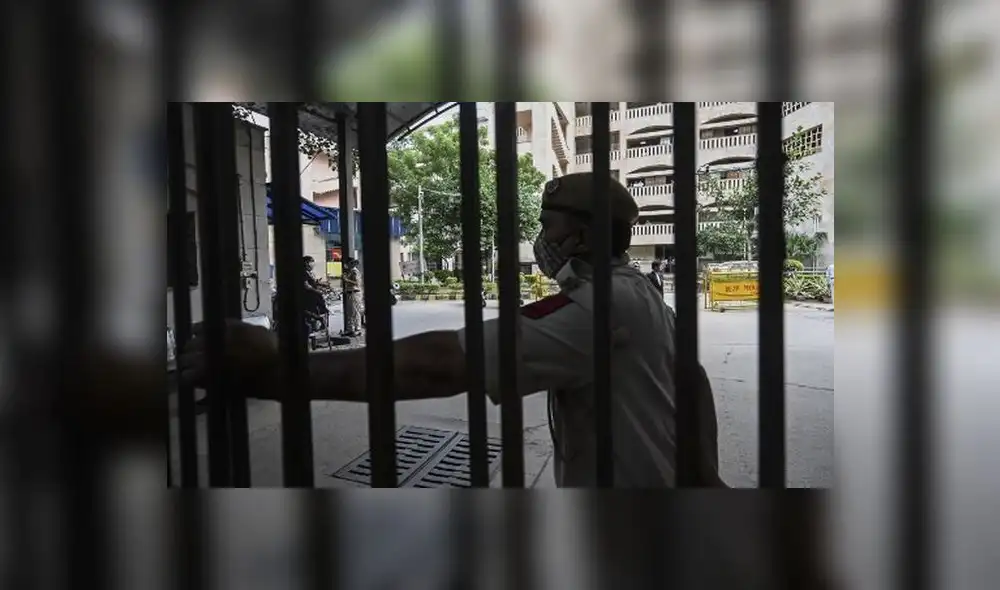 La Policía está en custodia del lugar donde ocurrió el tiroteo. Foto: AFP