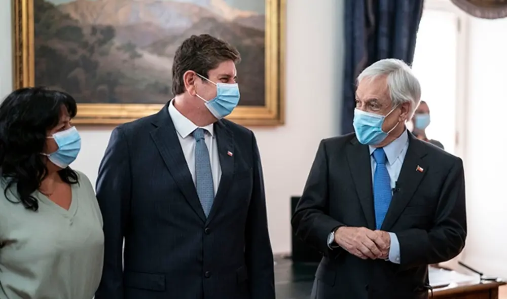 Rodrigo Cerda ocupa la cartera de Hacienda desde enero de 2021. Foto: Presidencia de Chile