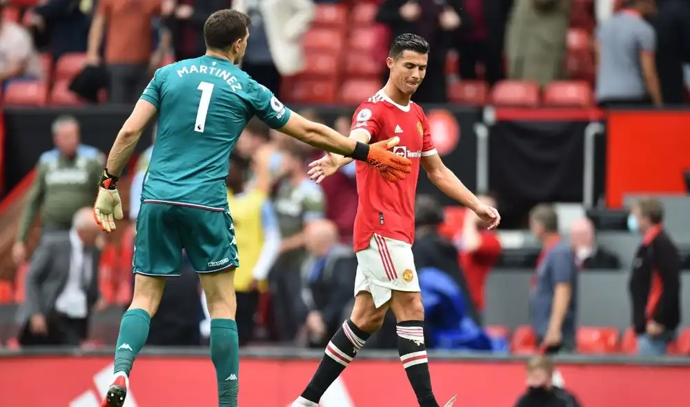 Emiliano Martínez se fue de Old Trafford con la valla invicta. Foto: ESPN. Emiliano Martínez se fue de Old Trafford con la valla invicta. Foto: ESPN.