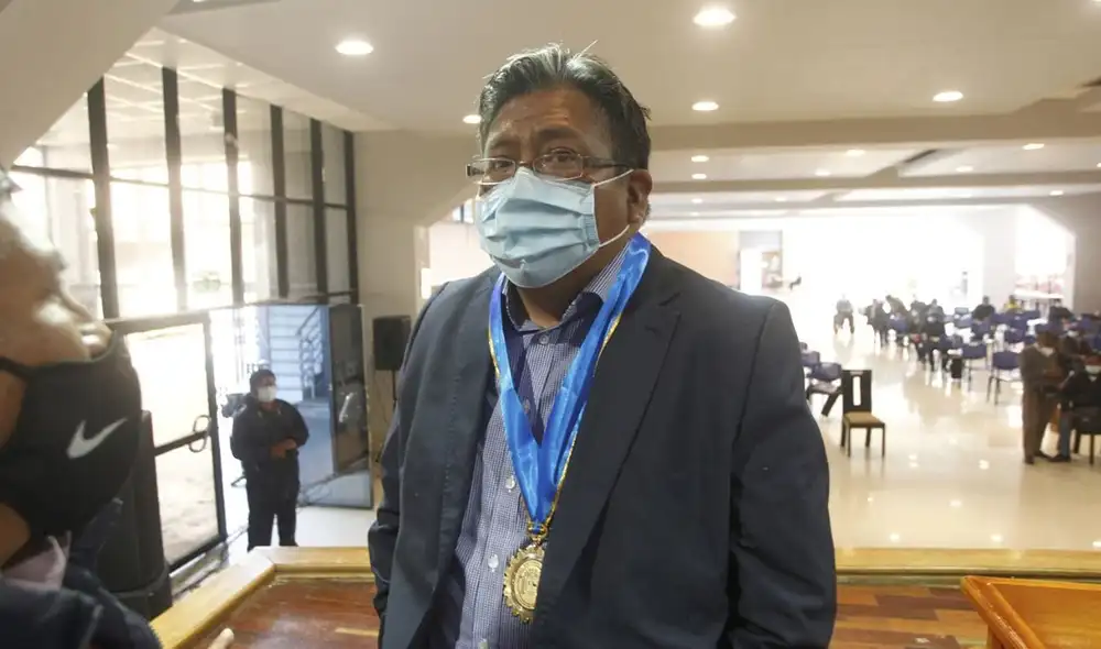 Flores Ancachi juró como congresista el último 23 de julio. Foto: La República Flores Ancachi juró como congresista el último 23 de julio. Foto: La República