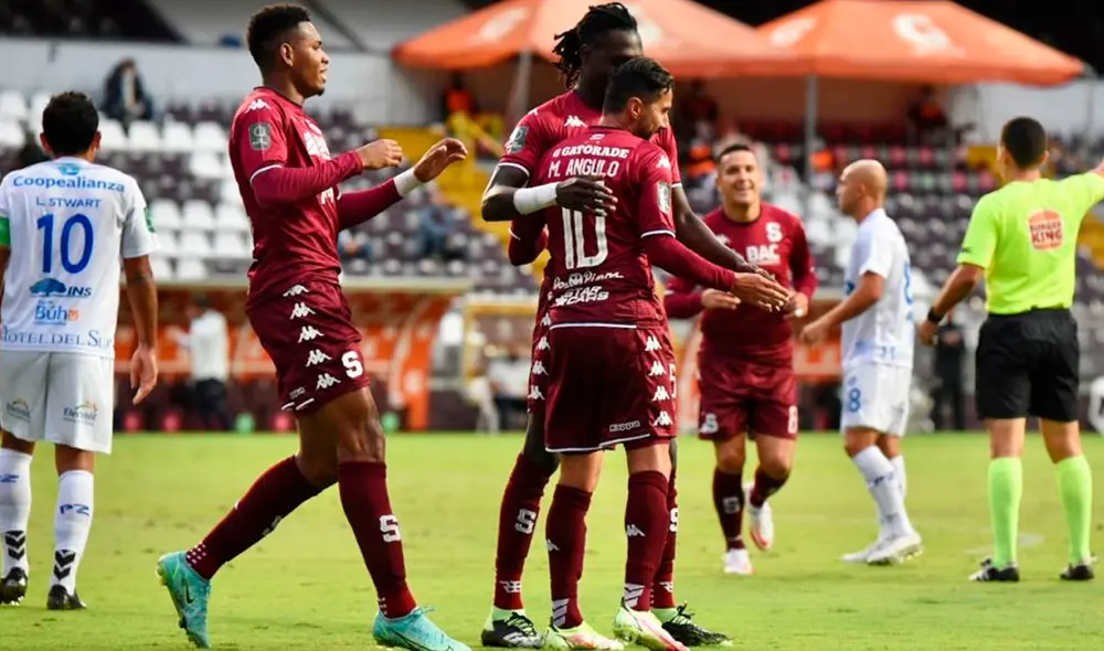 Saprissa se pone a tres puntos del puntero. Foto: Twitter Saprissa Saprissa se pone a tres puntos del puntero. Foto: Twitter Saprissa