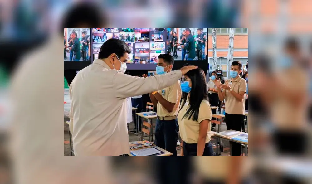 Nicolás Maduro anuncia retorno a clases presenciales a partir de octubre. Foto: EFE Nicolás Maduro anuncia retorno a clases presenciales a partir de octubre. Foto: EFE