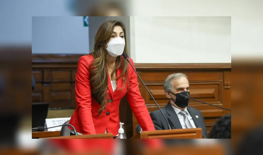 Camones juró como congresista el último 23 de julio. Foto: Congreso Camones juró como congresista el último 23 de julio. Foto: Congreso