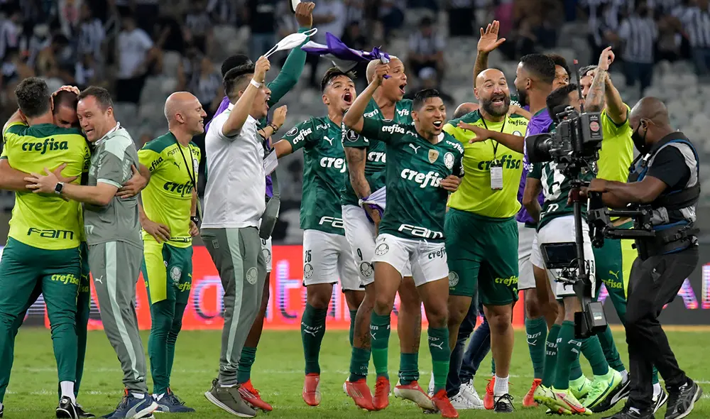 Palmeiras avanzó en la Copa Libertadores 2021 por meter un gol de visita al Atlético Mineiro. Foto: AFP