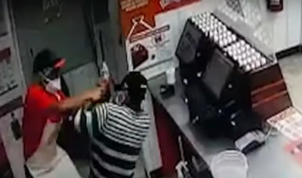 La PNP capturó al delincuente y lo trasladó a la comisaría del sector. Foto: captura de Panamericana Televisión