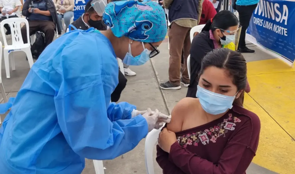 Más de 15 millones de personas ya tienen su primera dosis contra la COVID-19. Foto: Minsa Más de 15 millones de personas ya tienen su primera dosis contra la COVID-19. Foto: Minsa