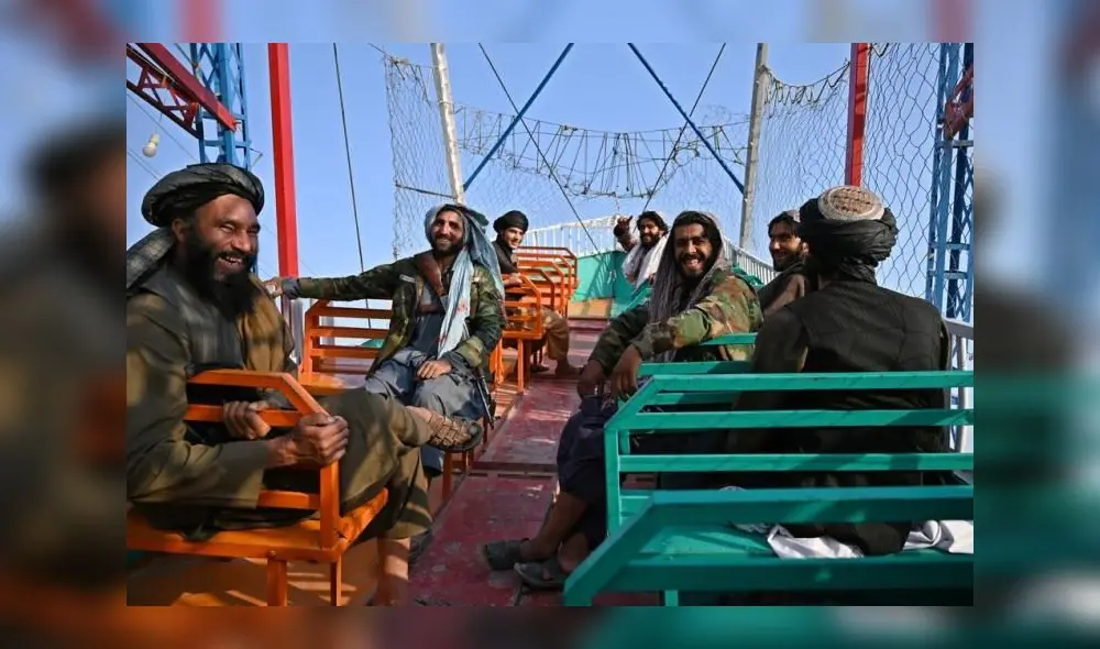 Es la primera vez que muchos de los combatientes visitan un lugar recreativo. Foto: AFP