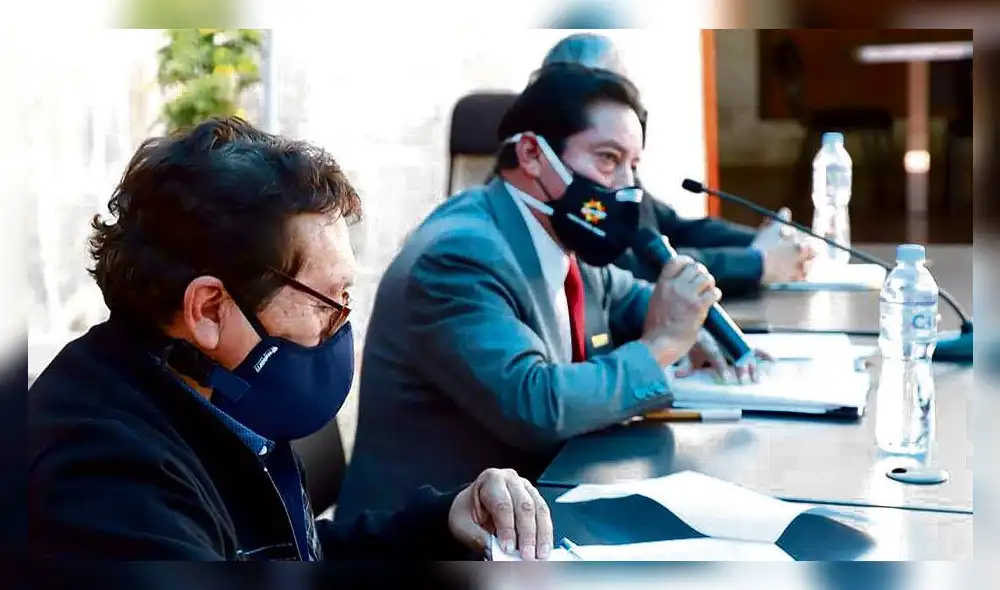 Molestia. Consejero Guzmán cuestiona aprobación de EIA-d. Foto: La República Molestia. Consejero Guzmán cuestiona aprobación de EIA-d. Foto: La República