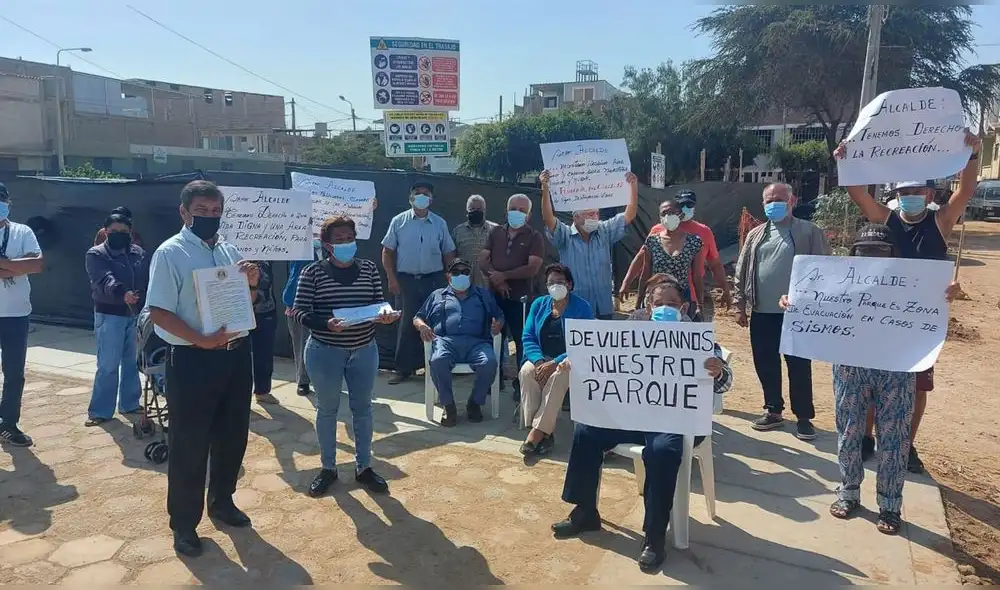 Moradores esperan paralización de obras por parte de la comuna provincial. Foto: Clinton Medina/La República
