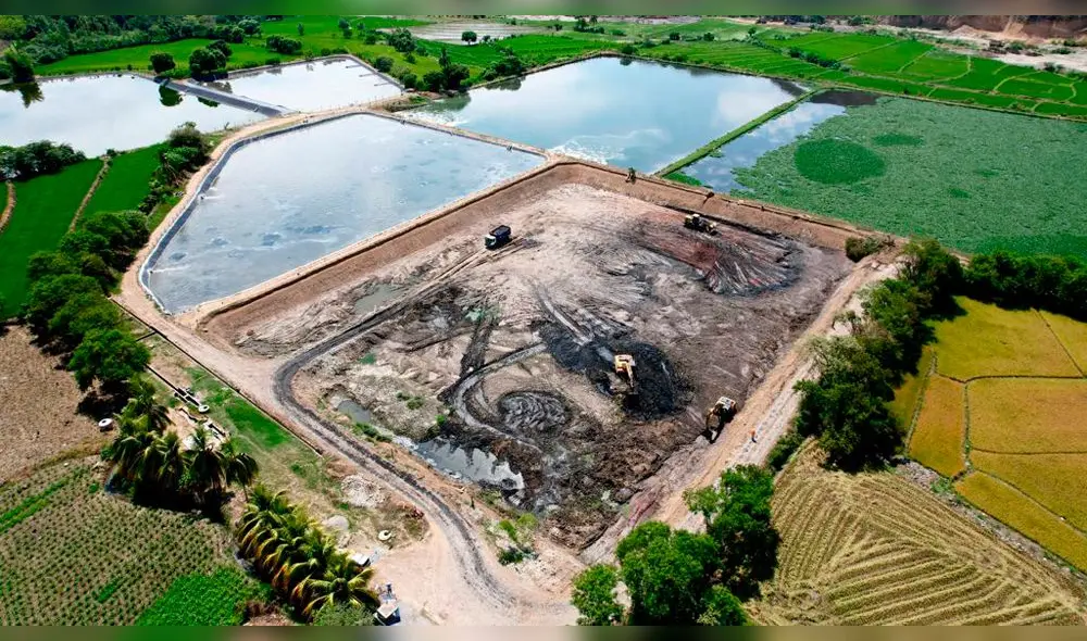 Después de 18 años se realiza trabajos de limpieza de las lagunas de oxidación en Jaén. Foto: OTASS