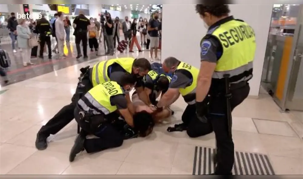 El agente que propició la agresión fue despedido. Foto: Vídeo Betevé El agente que propició la agresión fue despedido. Foto: Vídeo Betevé