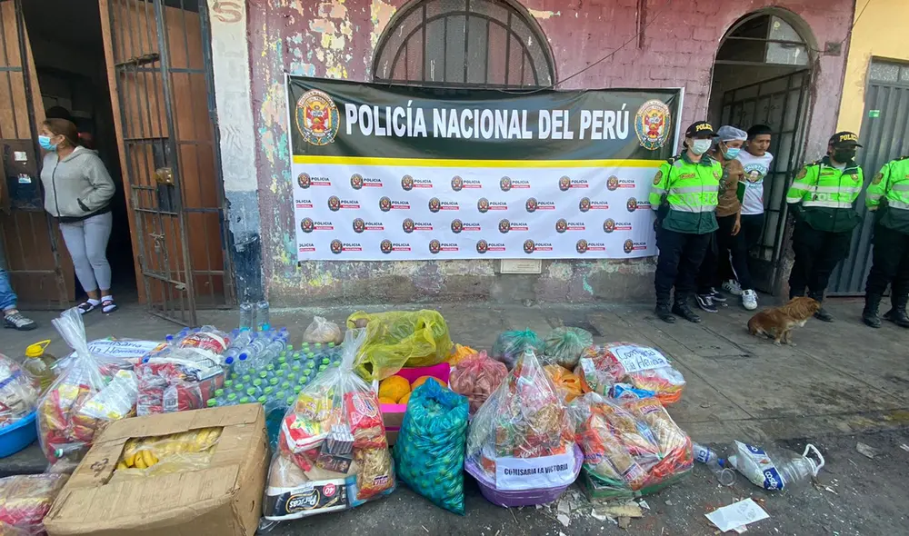 Vecinos de El Agustino lo perdieron todo el último 27 de setiembre. Foto: Raúl Egusquiza/URPI-LR Vecinos de El Agustino lo perdieron todo el último 27 de setiembre. Foto: Raúl Egusquiza/URPI-LR