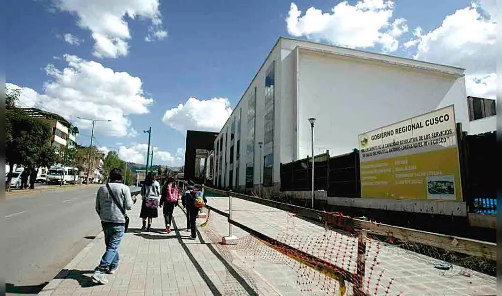 Promesa. Alcaldes tuvieron breve reunión con el Premier en Arequipa, este prometió una audiencia para atender sus reclamos de la deuda.