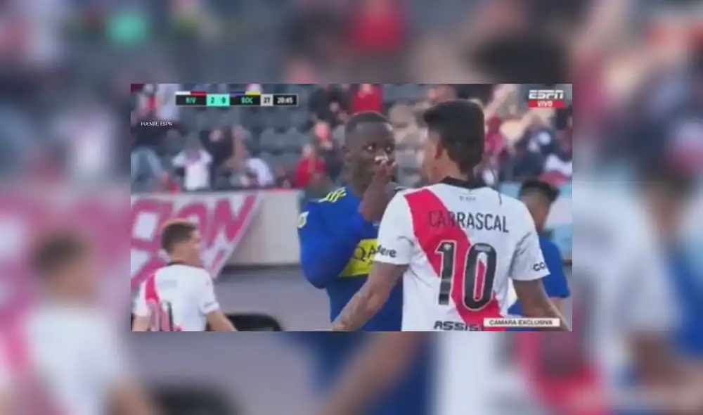 Boca vs. River: Luis Advincula tuvo cruce de palabras con Carrascal en el superclásico argentino. Foto: Captura ESPN Boca vs. River: Luis Advincula tuvo cruce de palabras con Carrascal en el superclásico argentino. Foto: Captura ESPN