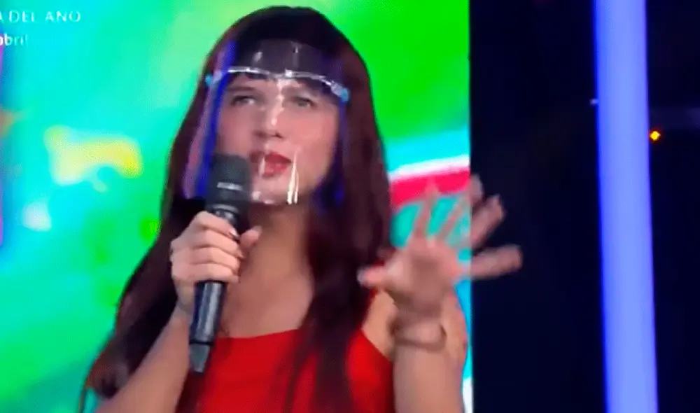 El famoso tiktoker contó que nunca ha usado sus problemas personales para hacerse conocido en el mundo artístico. Foto: Captura América televisión