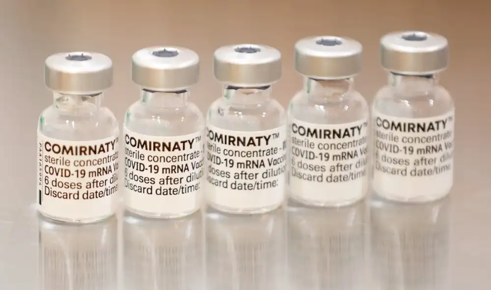 Los investigadores enfatizan la necesidad de mejorar el índice de vacunación contra la COVID-19 en todo el mundo y monitorear la efectividad de la vacuna para determinar qué poblaciones requerirán dosis de refuerzo. Foto: EFE Los investigadores enfatizan la necesidad de mejorar el índice de vacunación contra la COVID-19 en todo el mundo y monitorear la efectividad de la vacuna para determinar qué poblaciones requerirán dosis de refuerzo. Foto: EFE