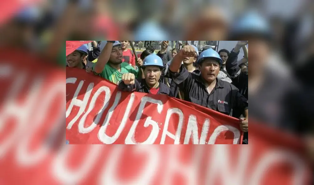 Trabajadores de Shougang analizan la posibilidad de una huelga indefinida para que minera china atienda sus reclamos y mejore las condiciones laborales. Foto: Difusión