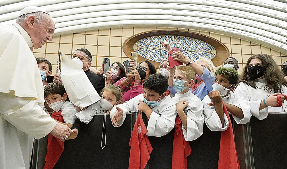 Tolerancia cero. El papa Francisco pidió denunciar los abusos y abrió la caja de Pandora. Foto: EFE