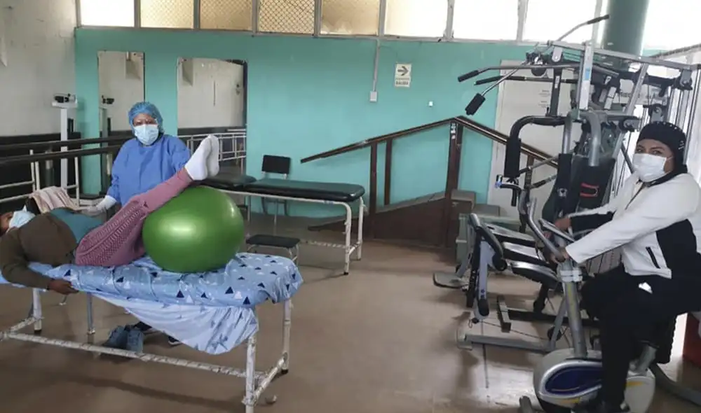 Alrededor de 40 pacientes hacen las terapias. Foto: Hospital Honorio Delgado Alrededor de 40 pacientes hacen las terapias. Foto: Hospital Honorio Delgado