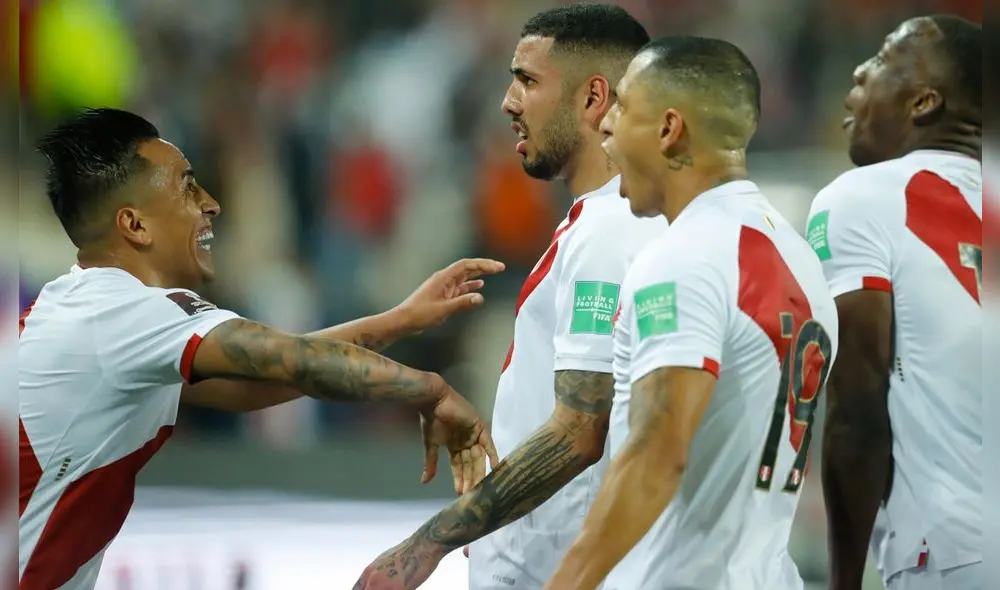 Perú derrotó 2-0 a Chile con goles de Christian Cueva y Sergio Peña. Foto: AFP Perú derrotó 2-0 a Chile con goles de Christian Cueva y Sergio Peña. Foto: AFP