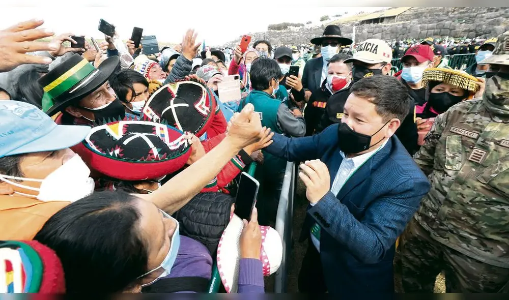Divididos. Congresistas y gremios de Arequipa, Cusco y Puno mostraron posturas a favor y en contra tras la salida de Guido Bellido de la PCM. Foto: La República