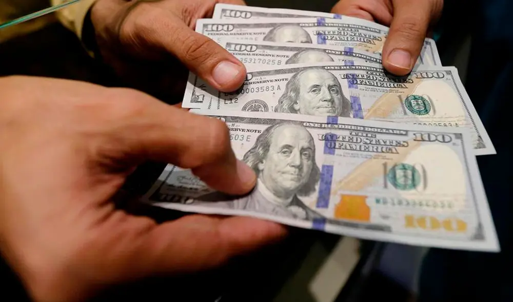 El precio del dólar BCV es un tipo de cambo que fue establecido por el régimen de Nicolás Maduro en contraposición al mercado paralelo. Foto: EFE El precio del dólar BCV es un tipo de cambo que fue establecido por el régimen de Nicolás Maduro en contraposición al mercado paralelo. Foto: EFE