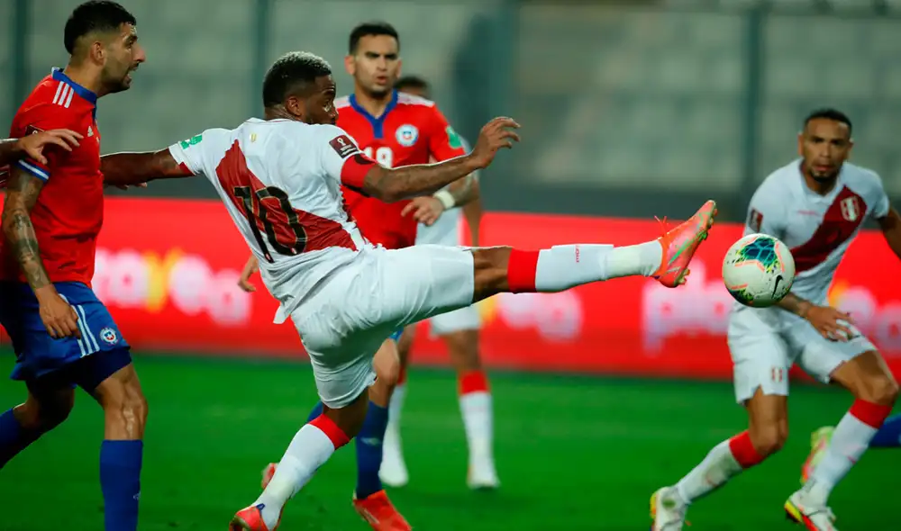 Jefferson Farfán llegó a los 98 partidos con la selección peruana. Foto: EFE Jefferson Farfán llegó a los 98 partidos con la selección peruana. Foto: EFE