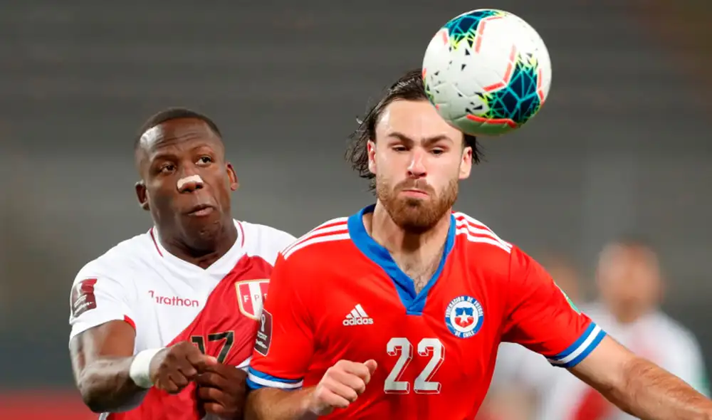 La última victoria de Chile por eliminatorias fue ante Perú en el partido de ida jugado en Santiago. Foto: EFE