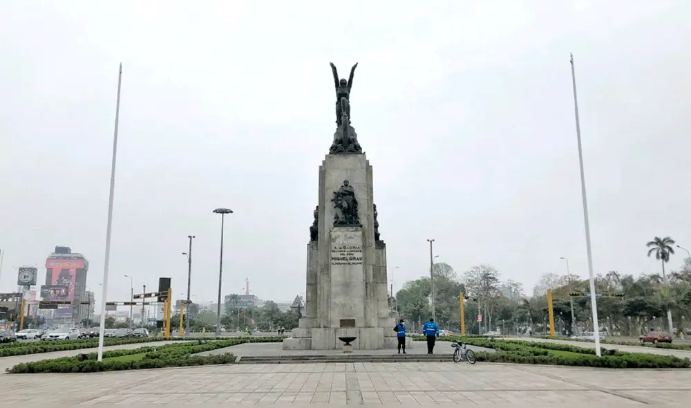 Monumento a Miguel Grau recibió homenaje días anteriores. Foto: Vladimir Velásquez